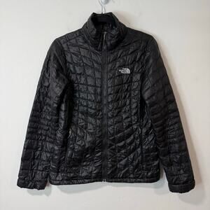The North Face Women's Thermoball Trekker Jacket Puffer Quilted Black